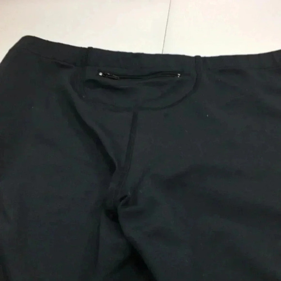 Kswiss   ladies  body shorts  L​ - Picture 11 of 16